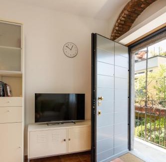 Porta Tenaglia Apartment | Bilocale Milanese vicino Paolo Sarpi - Mirable PM