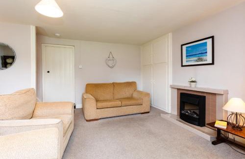 Lesbury House | Bilton Farm Cottage No2