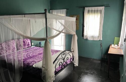 Guereo Bed & Breakfast | Bine Bassile