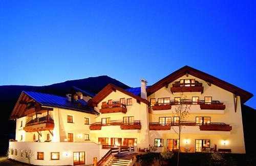 Fiss Hotel | Biopension Alpenheim