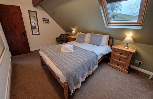Hope Cottage | BIRCH COTTAGE, family friendly, character holiday cottage in Hope