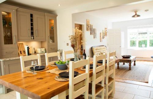 Wrexham House | Birch Cottage