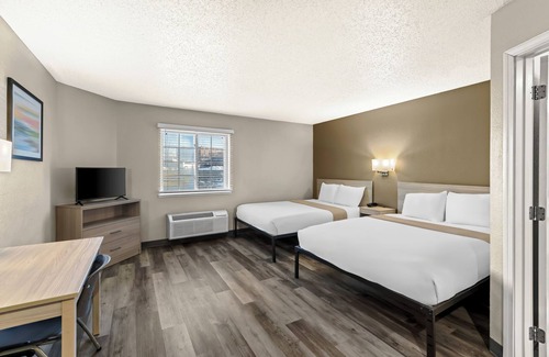 Columbia Hotel | Birch Hill Suites Columbia