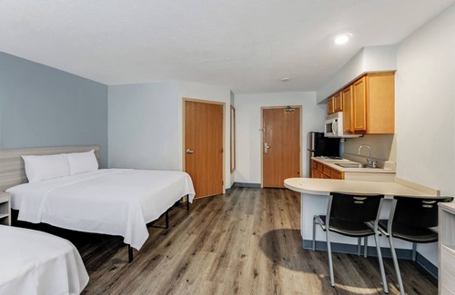 Beavercreek Hotel | Birch Hill Suites Dayton - WP AFB
