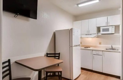 Independence Hotel | Birch Hill Suites Kansas City – Independence