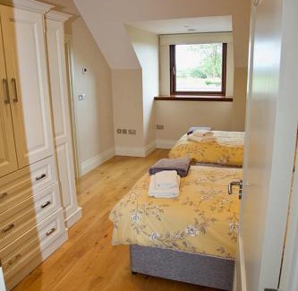Carrowmoreknock Bed & Breakfast | Birchall Lodge