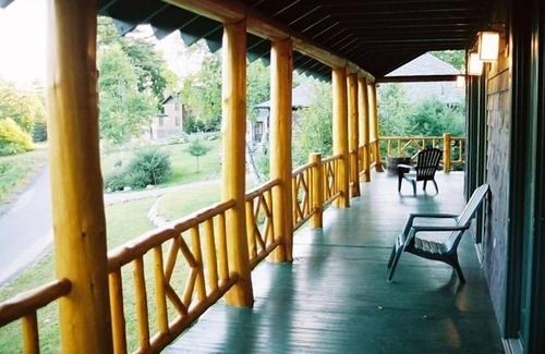 Lake Placid Club Cottage | Birches Cottage on Historic Lpclub - Short Walk to Lake & Town