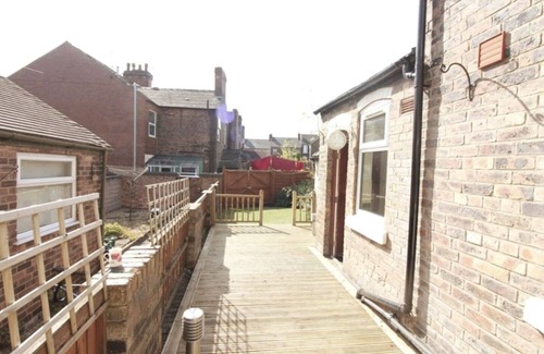Stoke-on-Trent House | Birches House