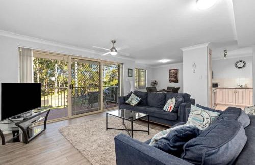 Mollymook Apartment | Birchgrove Collers Beach - pet-friendly apartment