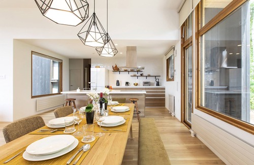 Niseko House | Birchwood Chalet