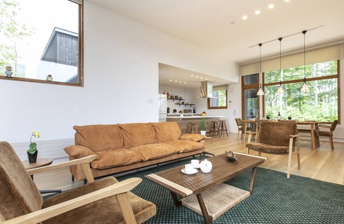 Niseko House | Birchwood Chalet