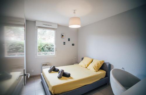 Montauban Apartment | Bird garden, Piscine, Parking, Calme