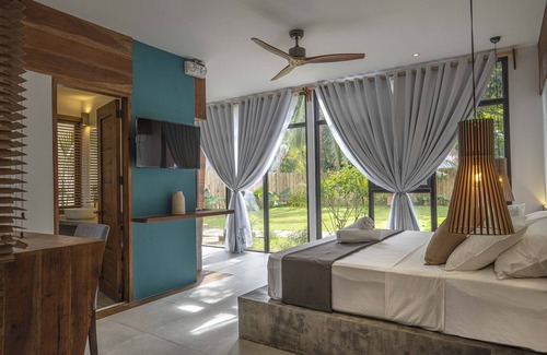 Tawala Hotel | Bird of Paradise Bohol Resort