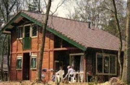 Blitterswijck House | Birdhouse, for families and couples only