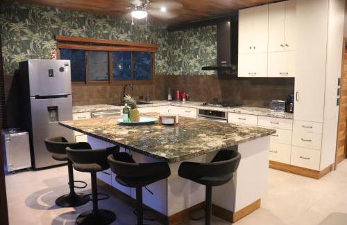 Puerto Jimenez House | Birding Corcovado Eco Lodge