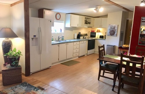 Grainger County House | BIRDLAND - YOUR PRIVATE RETREAT
