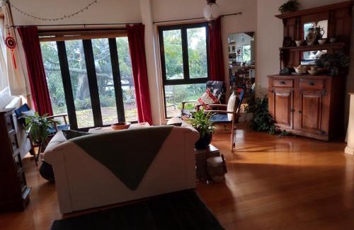 Te Awanga Bed & Breakfast | Birds Eyes Te Awanga