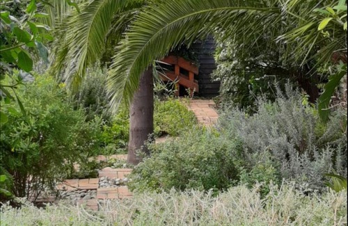 Bellville Apartment | Birdsong Cottage