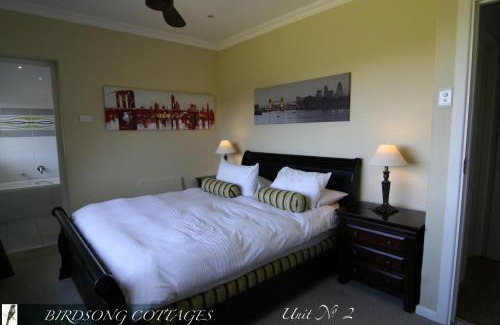 Cathkin Park House | Birdsong Cottage No 9