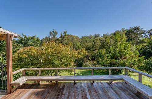 Whangamata House | Birdsong - Whangamata Holiday Home