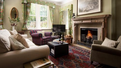 Hexham House | Birks Stable Cottage