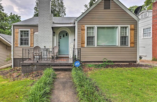Birmingham Cottage | 'birmingham Beauty' w/Yard ~ 5 Mi to Dtwn!