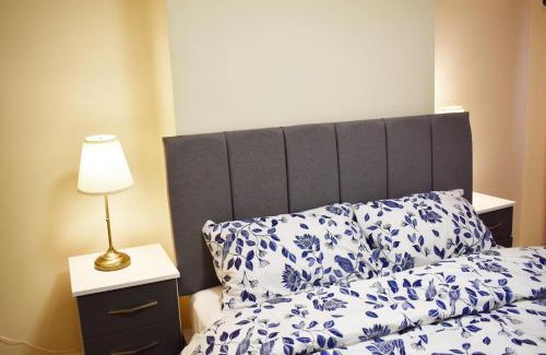 Birmingham House | Birmingham City Centre Room in edgbaston near stadium, Free Parking
