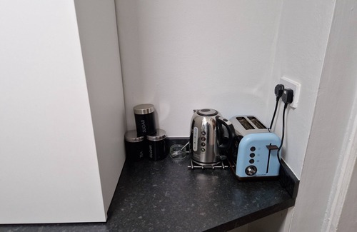 Birtley House | Birtley's Amethyst, 3 Bedroom Apt ,sleeps 6 Guest