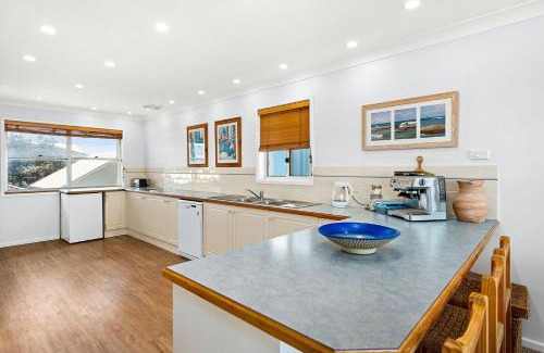 Anna Bay House | Birubi Beach getaway at Anna Bay