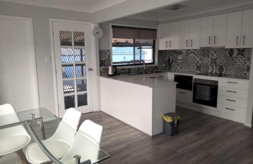 Anna Bay House | Birubi Beach House
