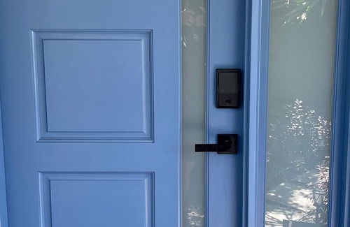Anna Bay House | Birubi Blue Beach House. Sun, sand & surf. Pet Friendly.