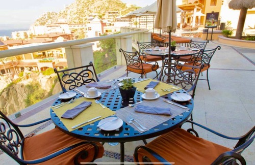 Marina Apartment | BISBEE WEEK Black/Blue marlin tourn-on beach 2 bdrm condo.In the heart of CABO!
