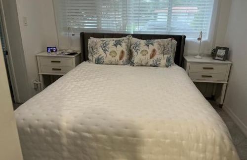 North Miami House | Biscayne Park Guest House