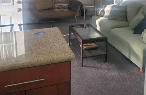 Bishop House | Bishop Creekside Rental