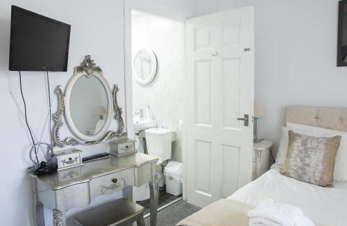 Londonderry Bed & Breakfast | bishop gate bnb