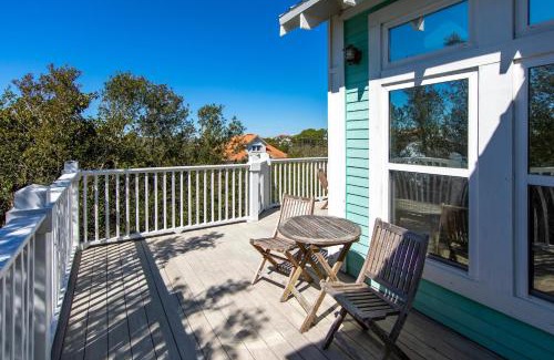 Dune Allen Beach House | Bishop House