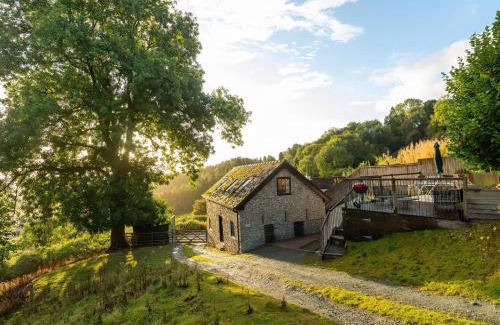 Bishops Castle House | Bishop's Castle Barn