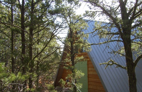 Canada de los Alamos Cabin | Bishop's Ridge Cabins/Camp
