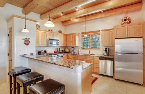 Tesuque House | Bishops Lodge Villa Corazones | Pool Access