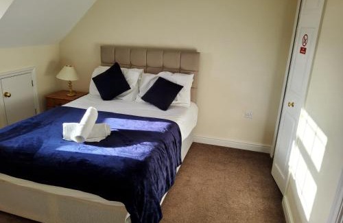 Bowthorpe Villa | Bishybarnabee lodge