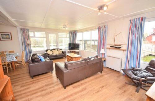 Horning House | Bittern - Horning holiday home