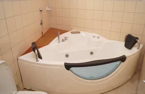 Kampala Hotel | Biyem Hotel