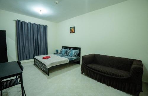 Mussafah House | Bj ROOMS