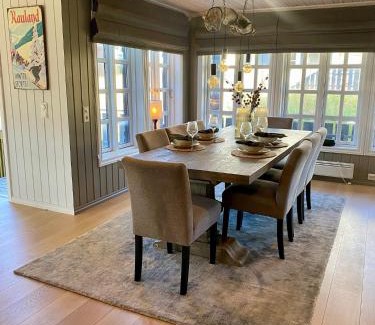 Rauland House | Bjarnebu - 4 bedroom cabin in Rauland