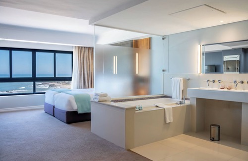 Bloubergstrand Hotel | Blaauwberg Beach Hotel