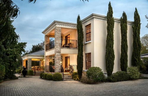 Somerset West House | Blaauwheim Guest House