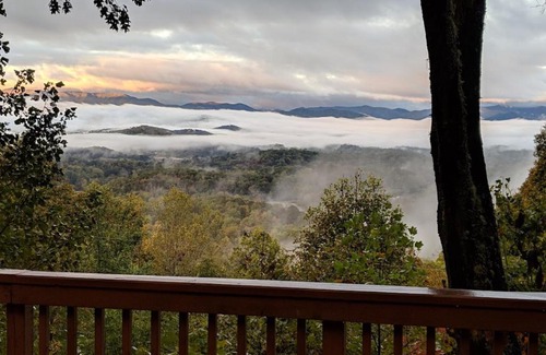 Franklin House | Black Bear Cabin Fox Mountain