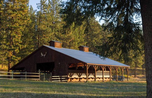 Superior Ski Chalet | Black Bear Chalet - Alpine Falls Ranch