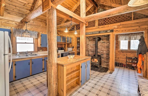 Kimball Lake Shores Cabin | Black Bear Lodge: A Rural White Mtns Retreat