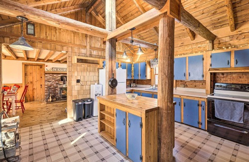 Kimball Lake Shores Cabin | Black Bear Lodge: A Rural White Mtns Retreat